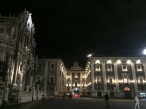 Illuminazione piazza Duomo, Catania